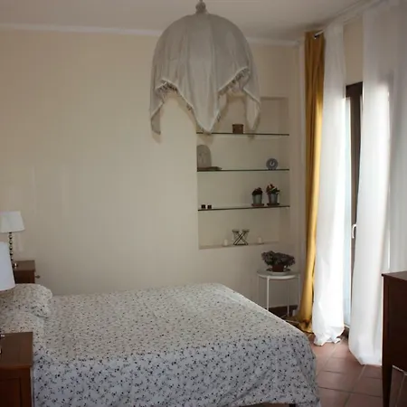 B&B La Marchesa Sant' Anastasia Exterior photo