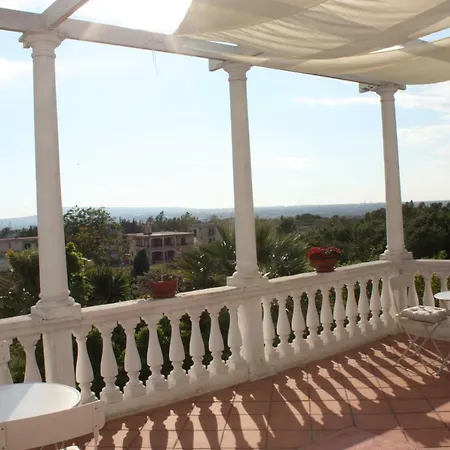 B&B La Marchesa Sant' Anastasia Exterior photo